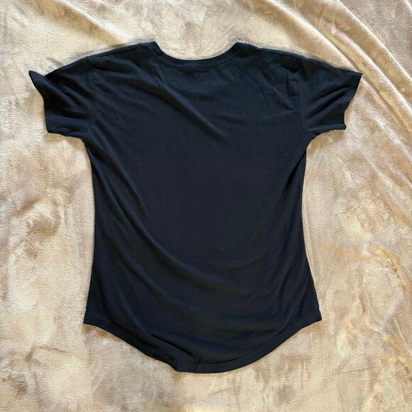 “Friends” Central Perk T Shirt - Picture 2 of 4